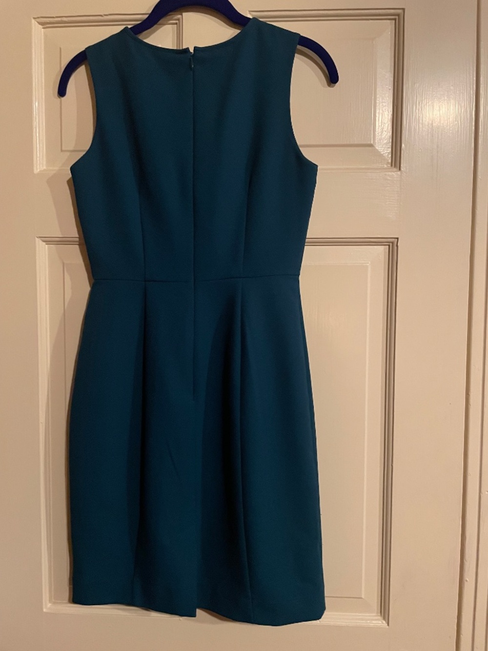 Dress - Picture 3 of 4